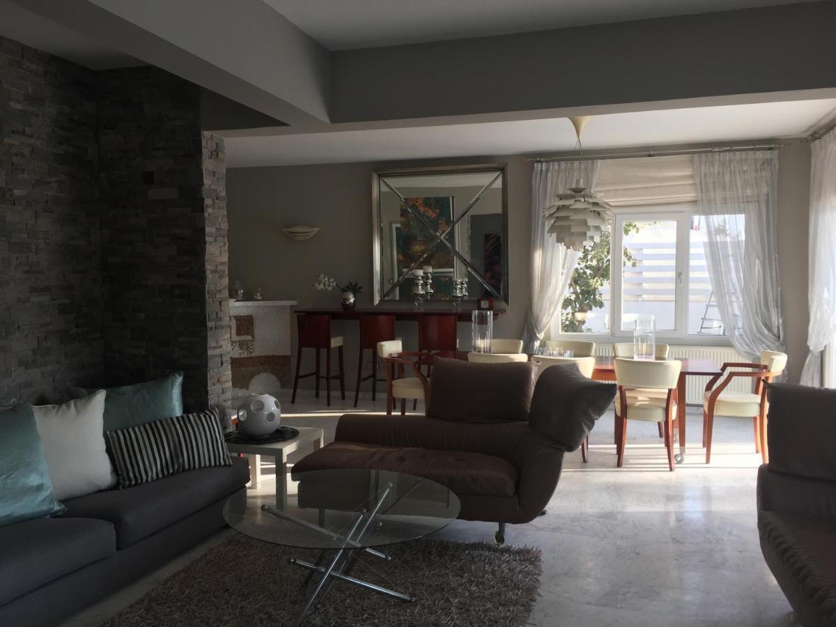 Deluxe First Line Villa 페르볼리아 외부 사진